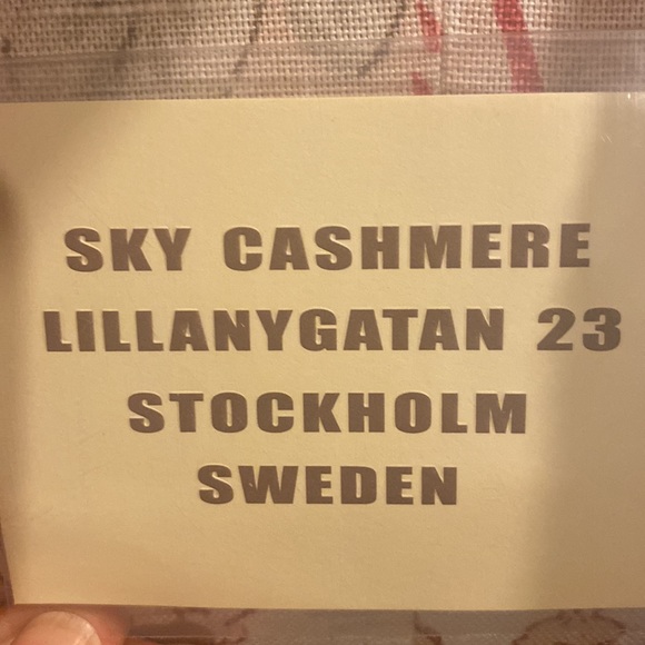 🌟Host Pick🌟 Sky Cashmere shawl - Picture 4 of 7